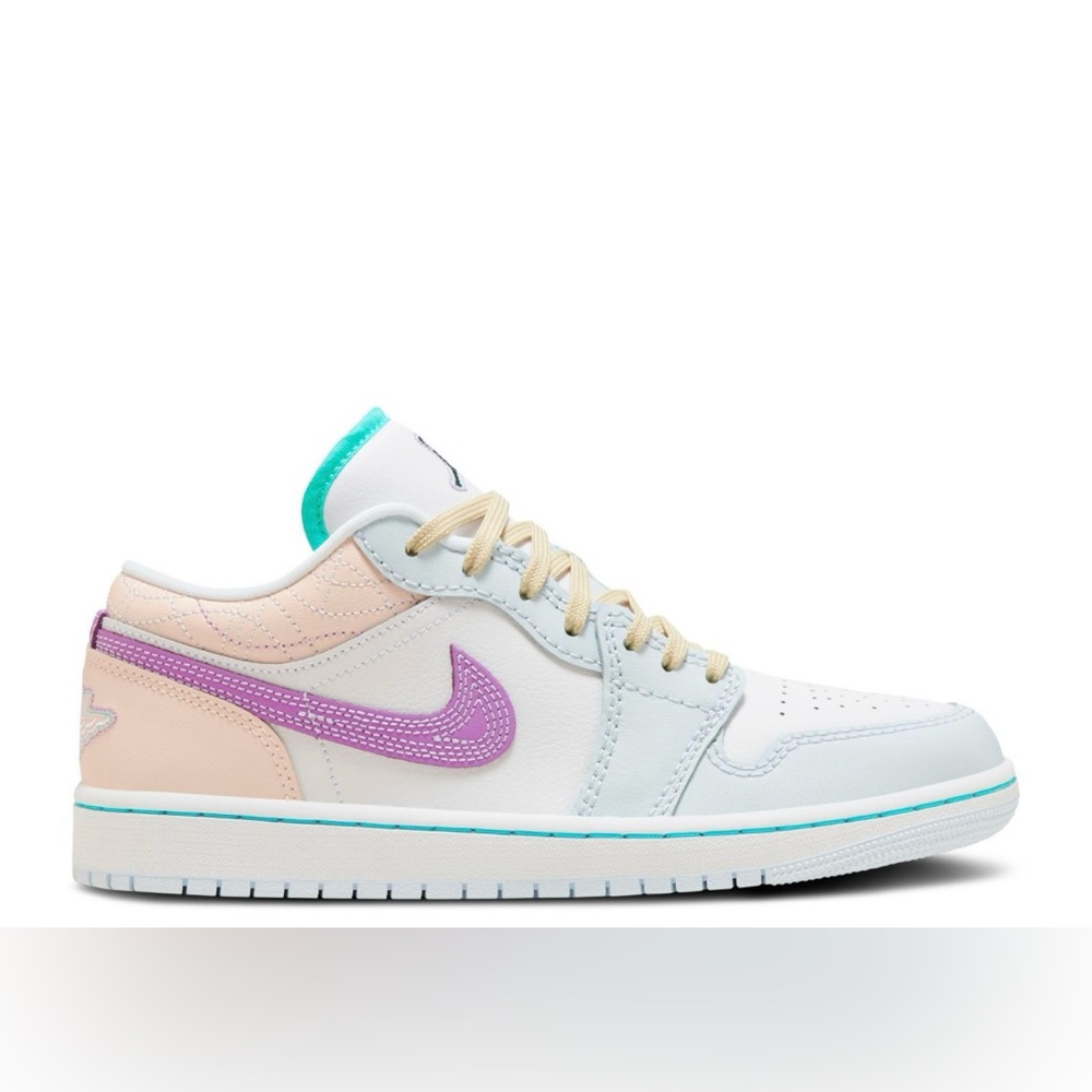 BRAND NEW WMNS Air Jordan 1 Low Multi Color